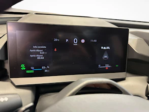 https://vehicle.imgix.net/4315945/12e51dea-004b-431b-aef0-5346e2a15177.jpg