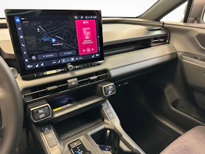 https://vehicle.imgix.net/4315945/f9ac8756-7ff5-4128-a66f-da12ac086f44.jpg