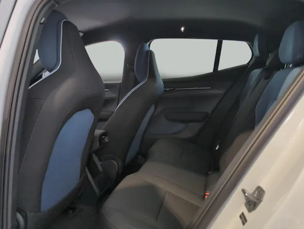 Volvo EX30 CC P8 Plus AWD