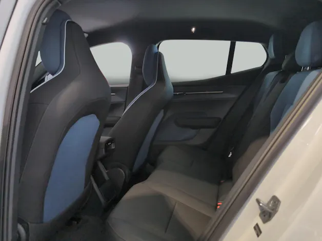 Volvo EX30 CC P8 Plus AWD