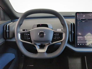 Fahrzeugbild VOLVO EX30 CC P8 Plus AWD