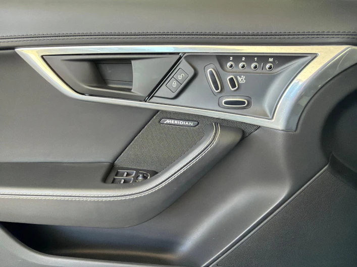 Fahrzeugbild JAGUAR F-TYPE