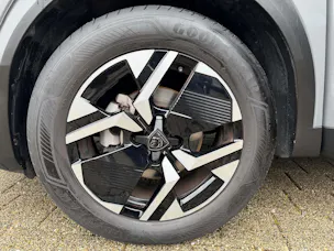 Peugeot 2008 1.2 PureTech Allure