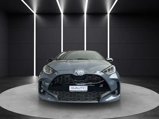 Toyota Yaris 1.5 VVT-i HSD GR Sport