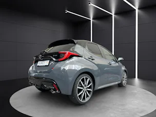 Toyota Yaris 1.5 VVT-i HSD GR Sport