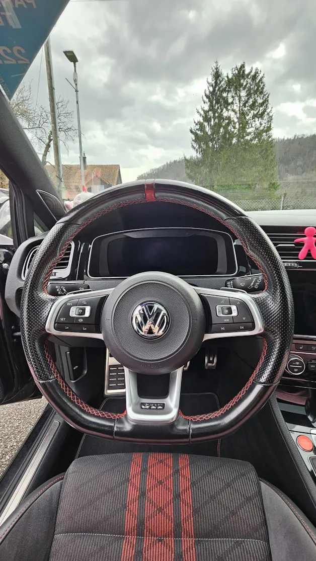 VW Golf VII 2.0 TSI GTI TCR DSG