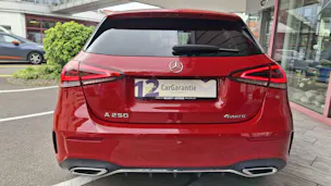 Mercedes-Benz A 250 AMG Line 4m Limousine
