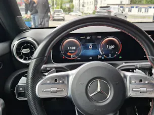 Mercedes-Benz A 250 AMG Line 4m Limousine