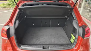Mercedes-Benz A 250 AMG Line 4m Limousine