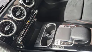 Mercedes-Benz A 250 AMG Line 4m Limousine