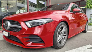 Mercedes-Benz A 250 AMG Line 4m Limousine