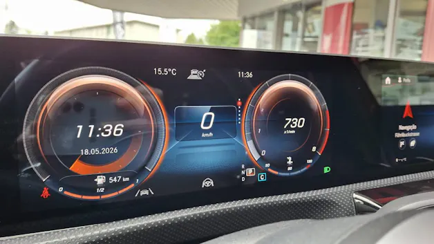 Mercedes-Benz A 250 AMG Line 4m Limousine