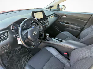 Toyota C-HR 1.8 VVTi HSD Trend