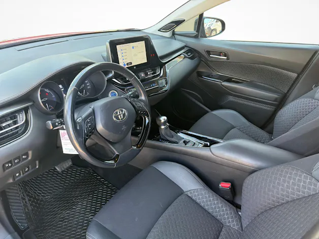 Toyota C-HR 1.8 VVTi HSD Trend