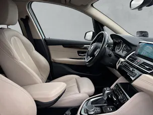 BMW 225xe Active Tourer Luxury Line F45 (CH)