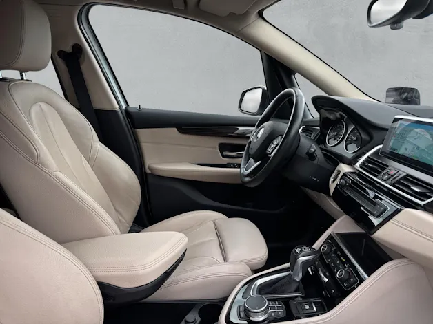 BMW 225xe Active Tourer Luxury Line F45 (CH)
