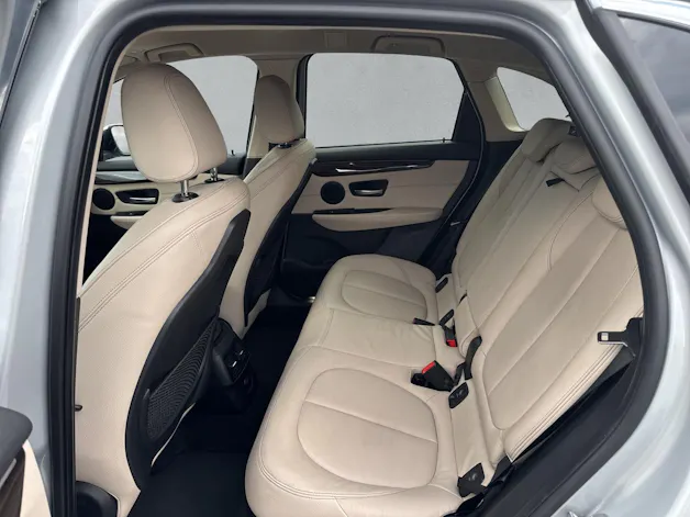 BMW 225xe Active Tourer Luxury Line F45 (CH)