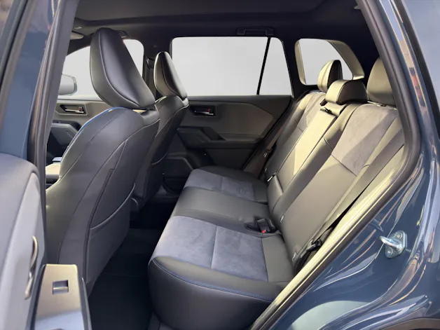 Suzuki Across 2.5 PHEV Compact Top 4x4