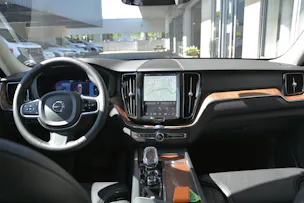 Volvo XC60 2.0 T8 TE XCENTRIC eAWD