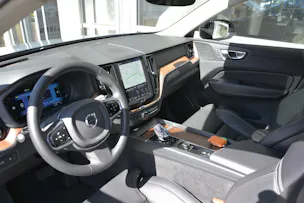 Volvo XC60 2.0 T8 TE XCENTRIC eAWD