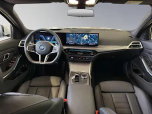 BMW 330e xDrive Touring M-SportPaket