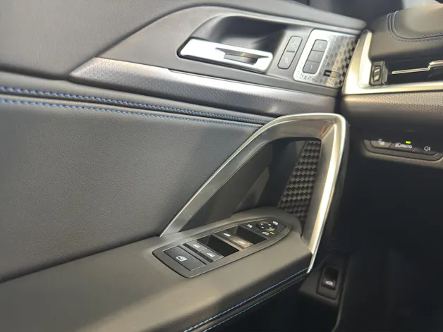 BMW iX1 30 xDrive