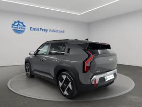 https://vehicle.imgix.net/4316201/d6c2913d-e951-485f-94c2-fa7e34f89745.jpg