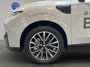 Leapmotor B10 1.5 Hybrid EV
