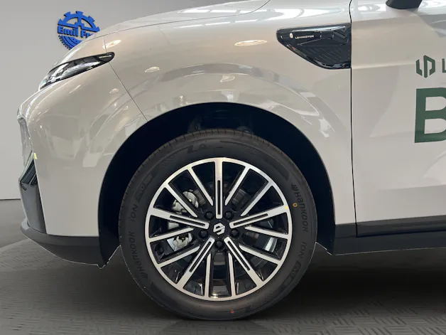 Leapmotor B10 1.5 Hybrid EV