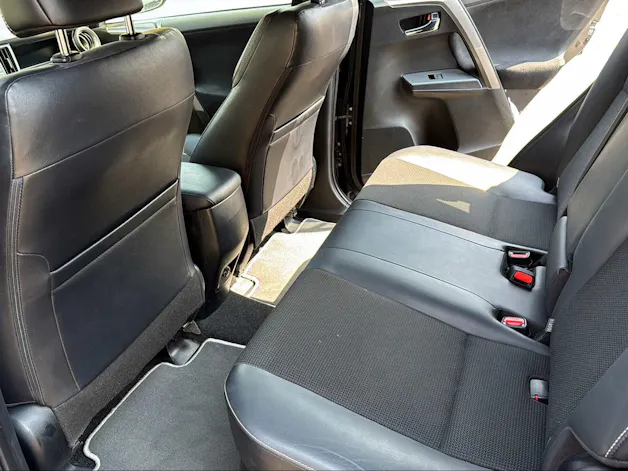 Toyota RAV4 2.5 HSD Style