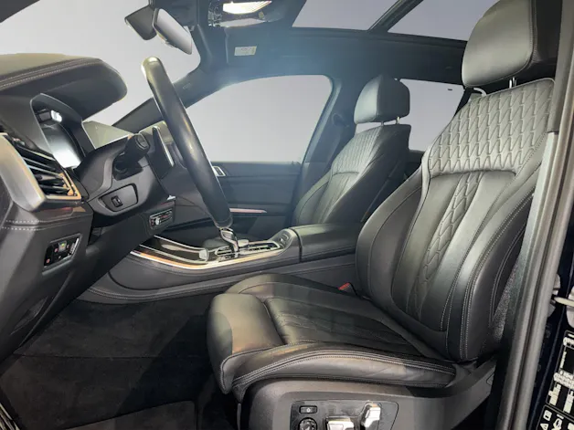 BMW X5 M50i xDrive