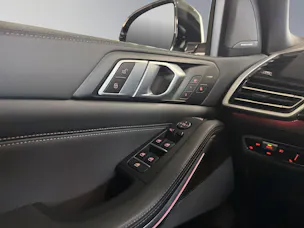 BMW X5 M50i xDrive