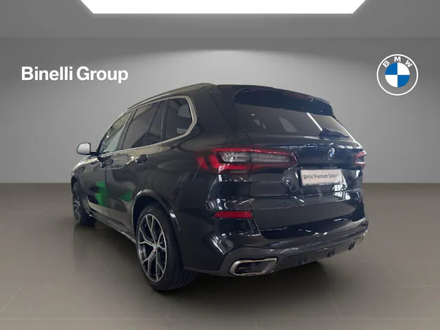 BMW X5 M50i xDrive