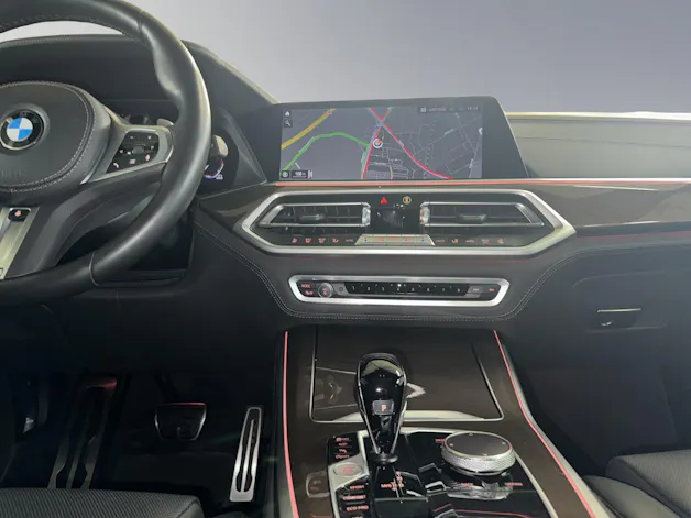 BMW X5 M50i xDrive