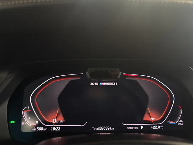 BMW X5 M50i xDrive