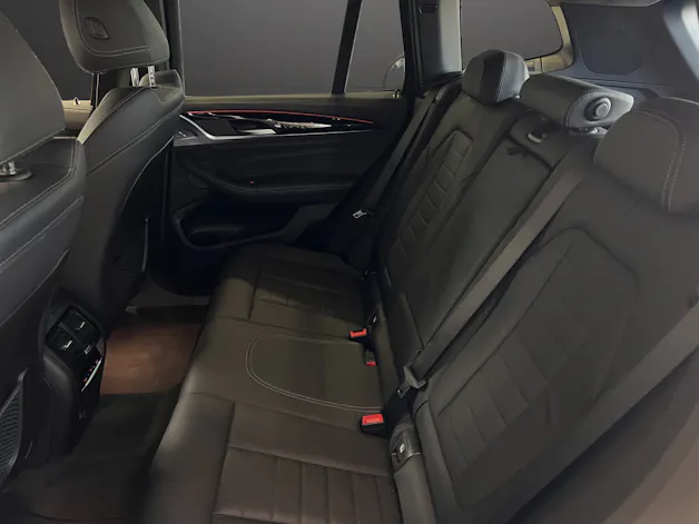 BMW X3 M40i