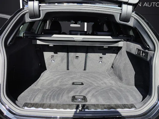 BMW 320d xDrive SAG Touring