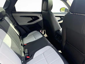 https://vehicle.imgix.net/4316388/f411787b-2f34-4a55-ae65-cc2745b66907.jpg