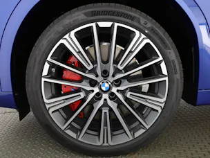 BMW iX2 30 xDrive
