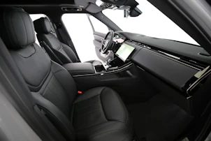 Fahrzeugbild LAND ROVER Range Rover Sport 3.0 I6 P460e SE Dynamic