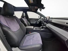 https://vehicle.imgix.net/4316453/bd61a83e-3d2b-48c4-b208-7f8b4416afe7.jpg