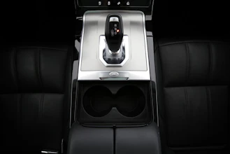 https://vehicle.imgix.net/4316459/70e6e6c8-c582-4ecf-9082-e9fe45ef141c.jpg