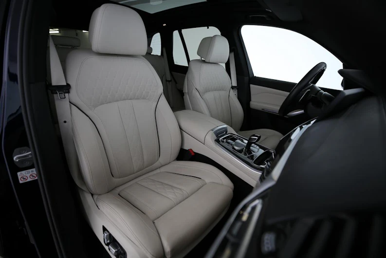 image du véhicule BMW X5