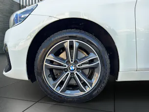 BMW 218d xDrive Active Tourer MODELL SPORT LINE