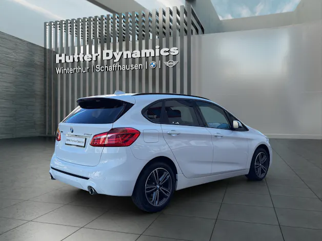 BMW 218d xDrive Active Tourer MODELL SPORT LINE