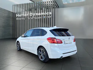 BMW 218d xDrive Active Tourer MODELL SPORT LINE