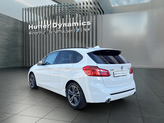 BMW 218d xDrive Active Tourer MODELL SPORT LINE