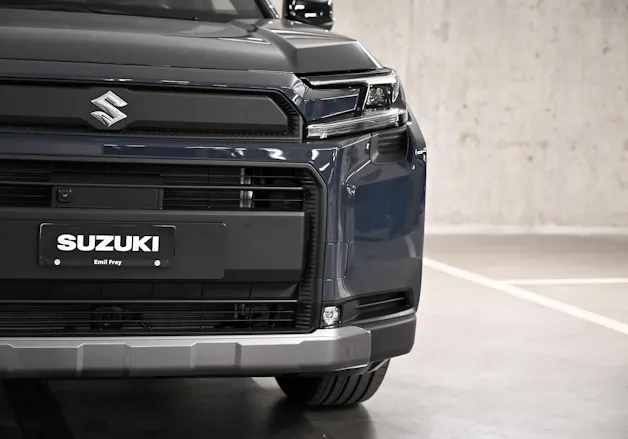 Suzuki Across 2.5 PHEV Compact Top 4x4