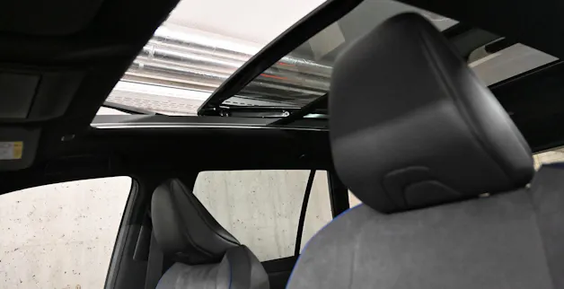 Suzuki Across 2.5 PHEV Compact Top 4x4