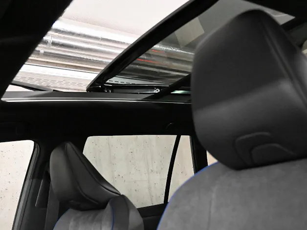 Suzuki Across 2.5 PHEV Compact Top 4x4